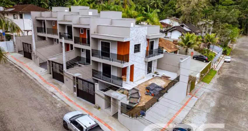 Casa com 3 quartos à venda na Rua Quinze de Novembro, 255, Glória, Joinville
