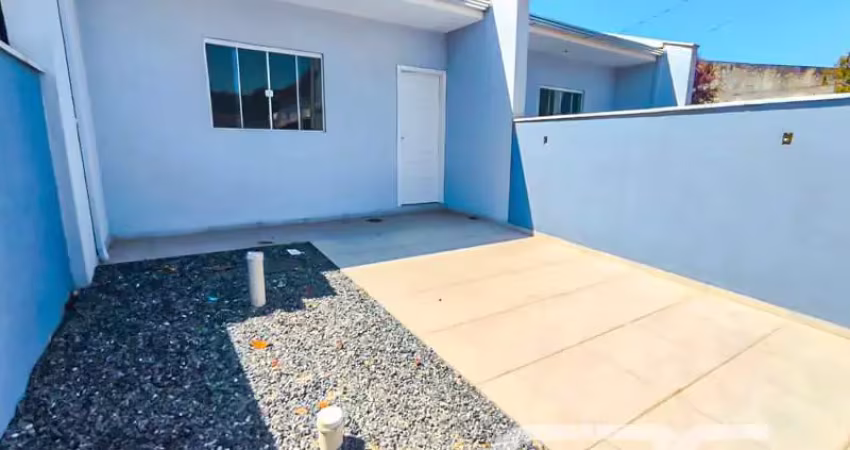 Casa com 3 quartos à venda na Rua dos Mecânicos, 112, Paranaguamirim, Joinville