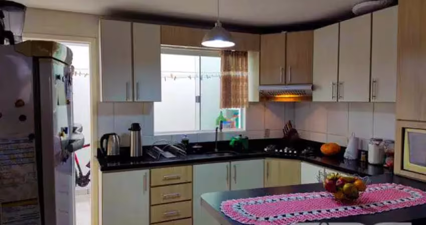 Casa com 2 quartos à venda na Rua Selma Doering Bruhns, Jardim Iririú, Joinville