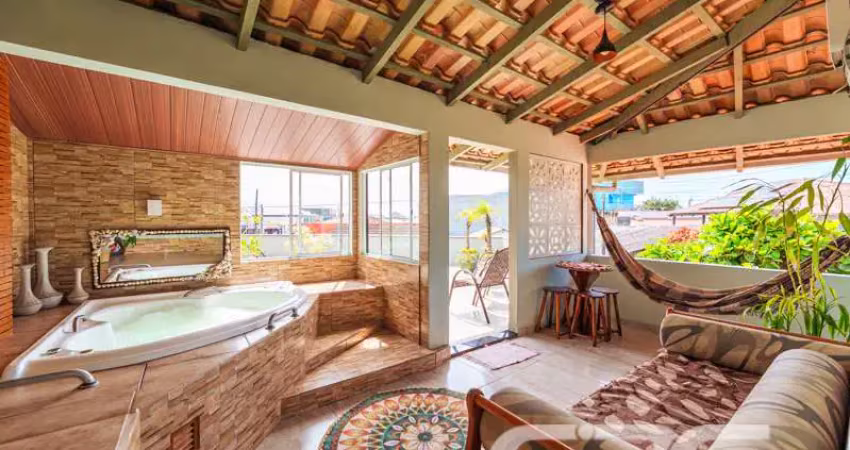 Casa com 3 quartos à venda na Amândio Cabral, 16, Centro, Balneário Barra do Sul