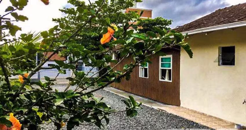 Terreno à venda na Rua Almirante Jaceguay, 253, Costa e Silva, Joinville