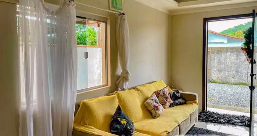 Casa com 2 quartos à venda na Rua Quinze de Novembro, 36, Vila Nova, Joinville