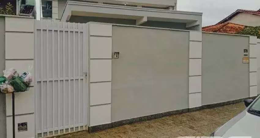 Casa com 4 quartos à venda na Albano Schimdt, 570, Boa Vista, Joinville