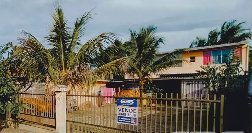 Casa com 4 quartos à venda na Perequê, 657, Pinheiros, Balneário Barra do Sul