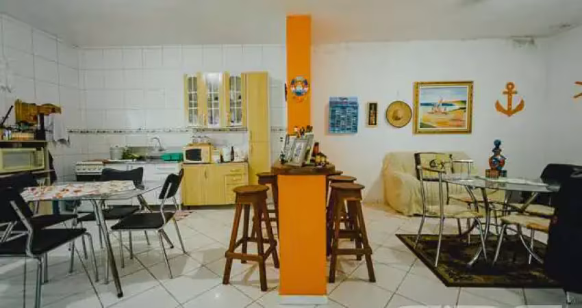 Casa com 2 quartos à venda na Amândio Cabral, 469, Centro, Balneário Barra do Sul