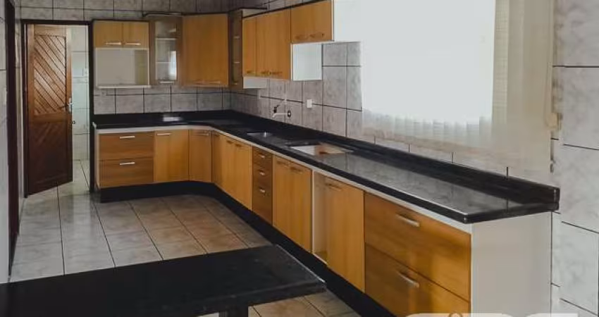 Casa | Joinville | Espinheiros