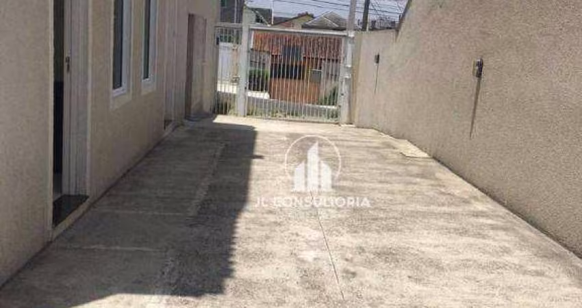 Sobrado à venda, 93 m² por R$ 470.000,00 - Uberaba - Curitiba/PR