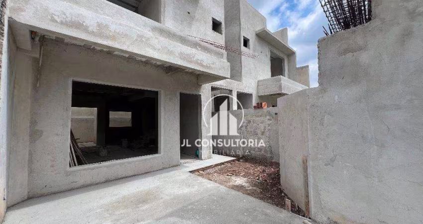 Sobrado à venda, 105 m² por R$ 699.000,00 - Xaxim - Curitiba/PR