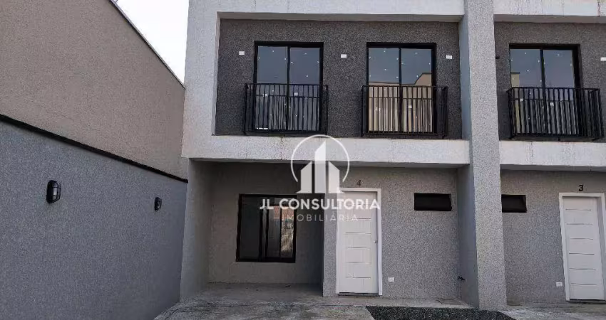 Sobrado em cond. no uberaba com três quartos/suíte e ótimo acabamento