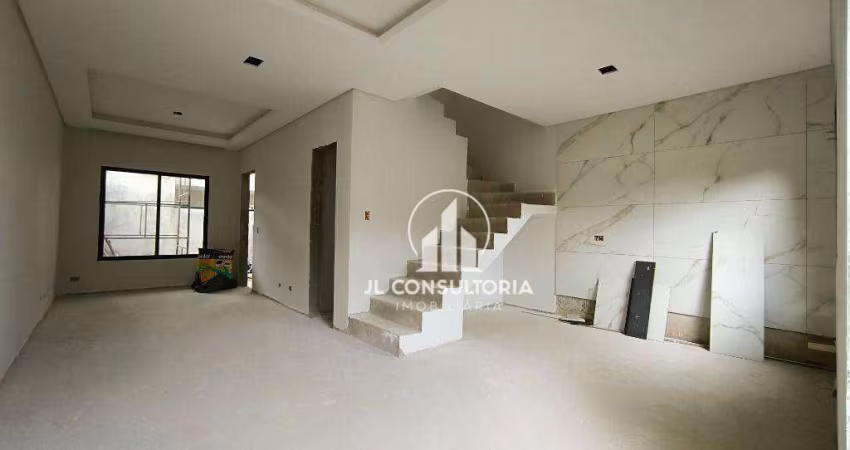 Sobrado à venda, 140 m² por R$ 650.000,00 - Sítio Cercado - Curitiba/PR