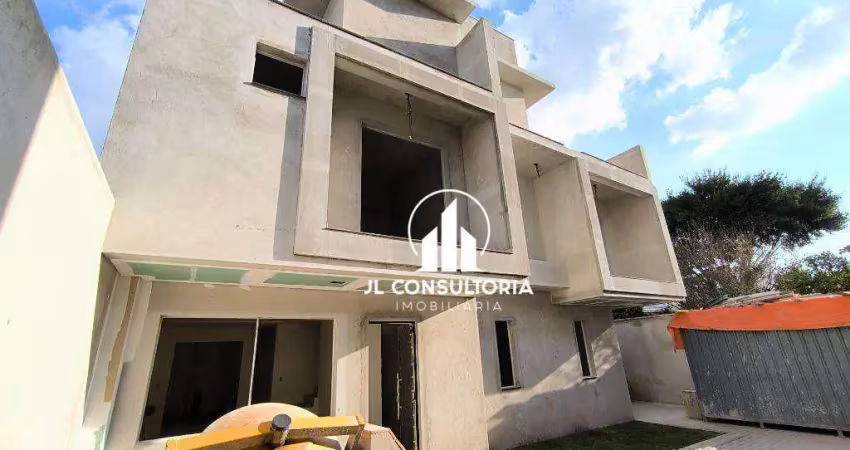 Sobrado à venda, 135 m² por R$ 635.000,00 - Pinheirinho - Curitiba/PR