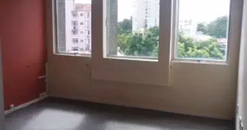 Sala comercial à venda na Avenida Cristóvão Colombo, Floresta, Porto Alegre