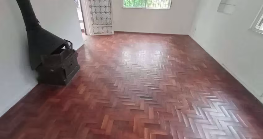 Casa 3d no bairro jardim medianeira em porto alegre