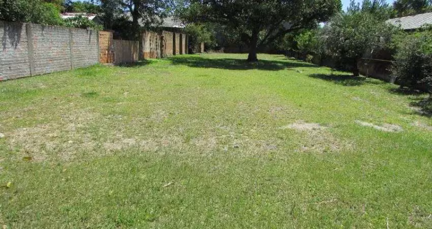 Terreno à venda na Avenida Brasil, Porto Lacustre, Osório