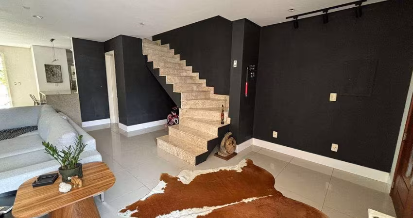 CASA 4D no bairro Menino Deus em Porto Alegre