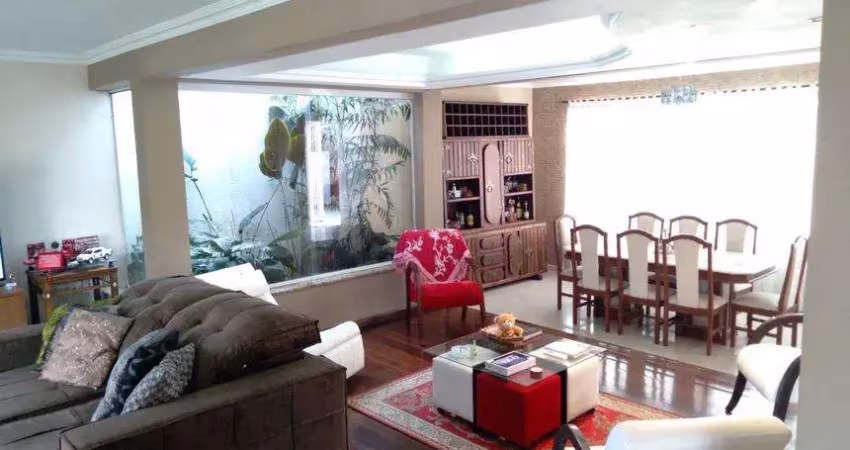 CASA 3D no bairro Espírito Santo em Porto Alegre