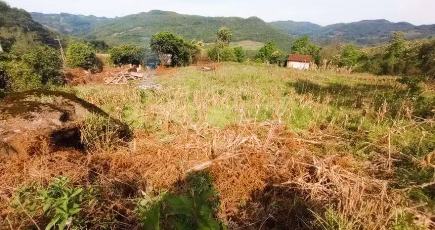 Sitio no bairro fazenda padre eterno em morro reuter