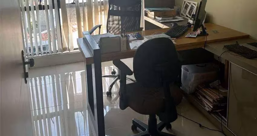 Sala comercial à venda na Avenida da Azenha, Azenha, Porto Alegre