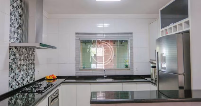 Excelente Casa Térrea Wanel Ville IV 03 Dormitórios, 01 Suíte e 03 Vagas