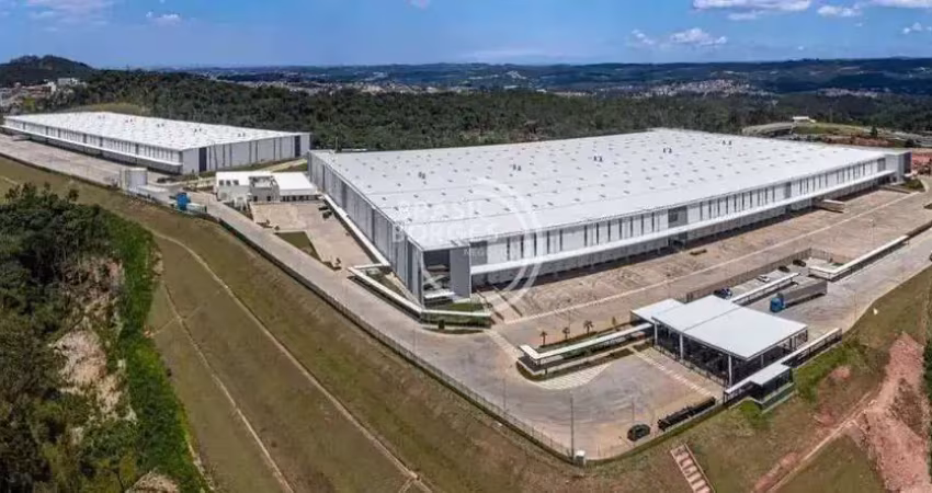Galpão logístico 5.000m² com 9 docas em  cotia - sp