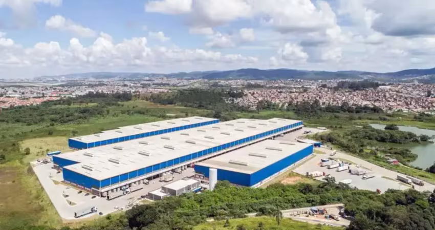 Galpão logístico crossdocking 17.036m² 32 docas guarulhos rodovia presidente dutra