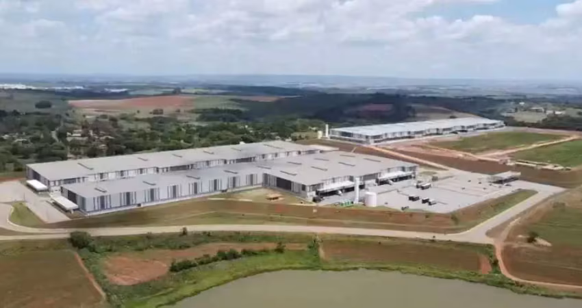 Galpão/ depósito/ armazém com 14.270m² e 36 docas em porto feliz