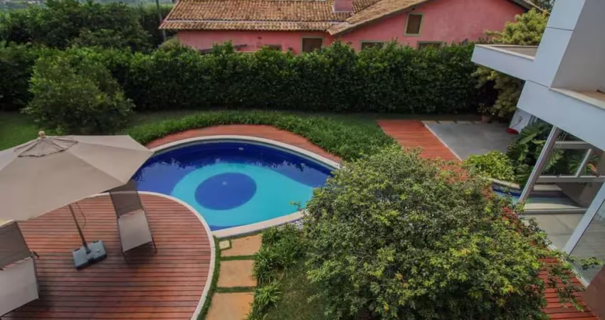 Sobrado no condomínio lago azul 500m² com 5 suites 1075m² de área total