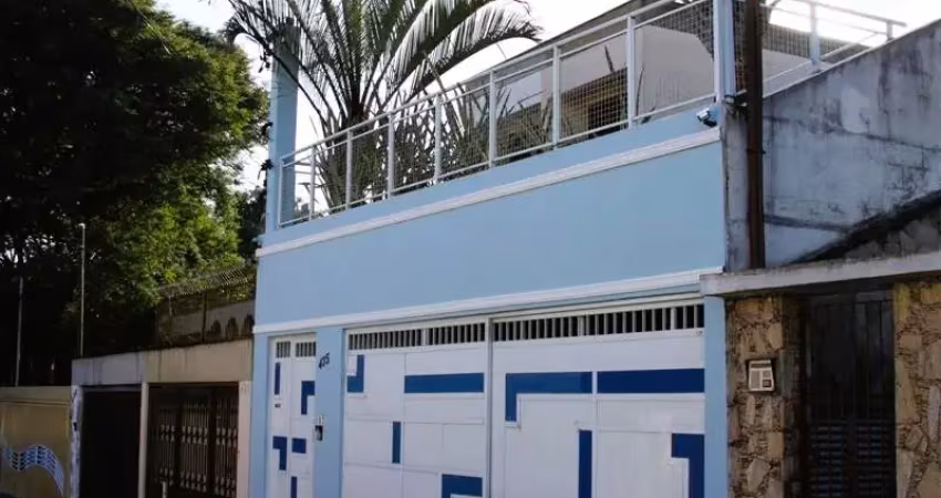Aluga sobrado alto padrão c/ 650 m².t: 400 m². 12 vagas.grande oportunidade!!