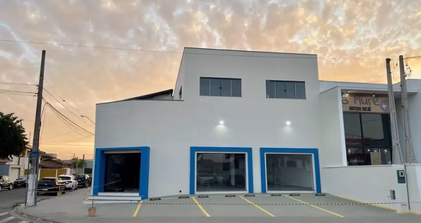 Alugo prédio seminovo b.centro de boituva c/ 450 m².impecável!!