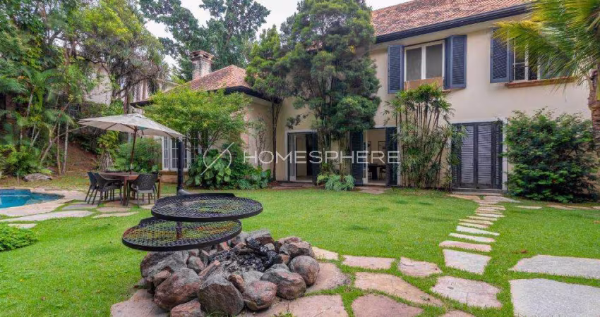 Casa Cidade Jardim na Rua Manágua - Jardim Everest. Casa à venda, 956m², amplo jardim , piscina, 5 suítes e 6 vagas. A 9 min a pé Parque Alfredo Volpi