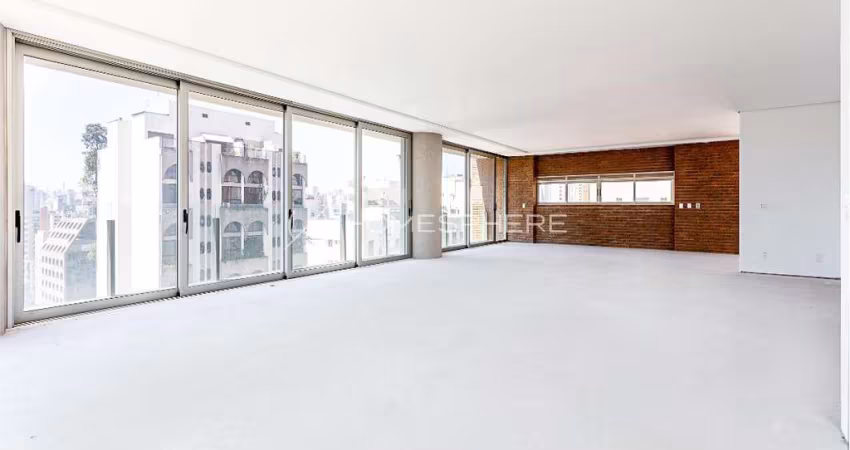 Casa Leopoldo Apartamento na Rua Leopoldo Couto Magalhães Júnior, 623. Apartamento de alto padrão, pronto para morar, com 335m² privativos e 4 suítes, no coração do Itaim Bibi.