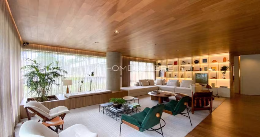 Apartamento com 335 m², 3 quartos sendo 3 suítes à venda no bairro Jardins.