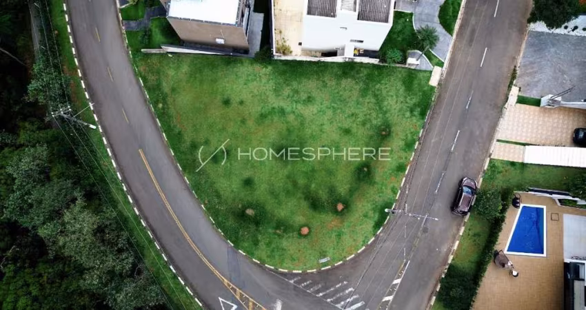Terreno de esquina em condomínio com 493 m²,  à venda no Residencial New Ville