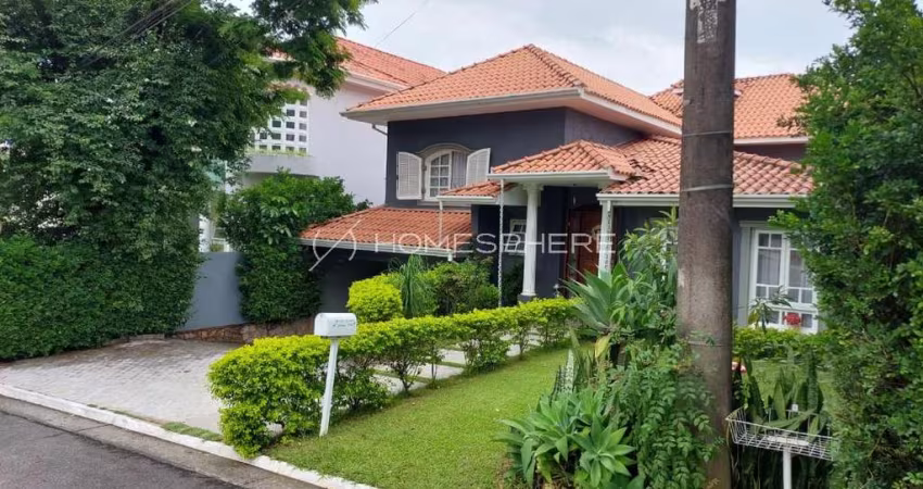 Casa de condomínio com 345 m², Piscina,  3 suítes à venda em Alphaville.