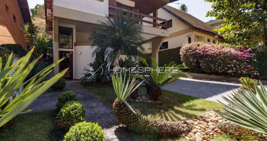 Casa de condomínio com 285 m², 4 quartos sendo 2 suítes à venda no bairro Alphaville.