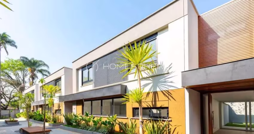 Casa de condomínio com 4 suítes e 4 vagas no alto da boa vista!