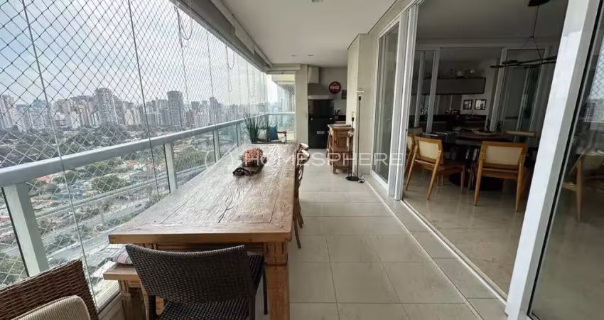 Apartamento com 233.0 m², à venda no bairro campo belo.