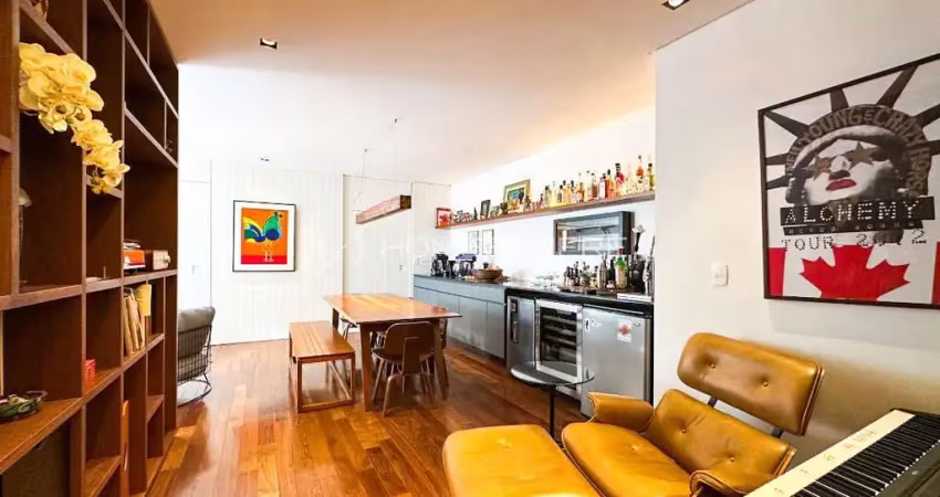 Apartamento reformado com projeto de arquiteto renomado em localização privilegiada de higienópolis.