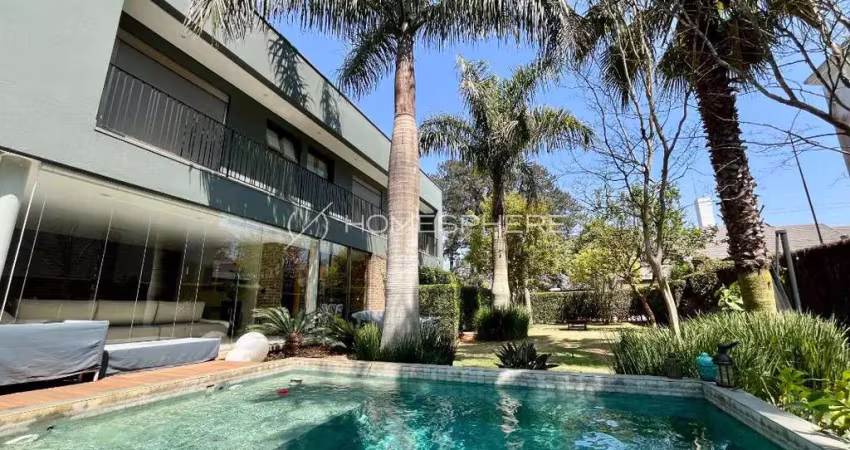 Casa condomínio aldeia da serra com  644 m², piscina vista pro lago