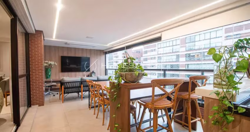 Apartamento com 210.0 m², à venda no bairro granja julieta.