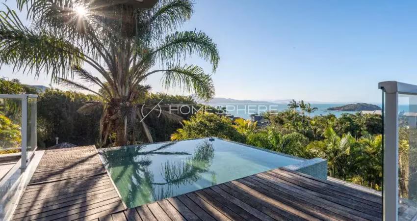 Casa com 818 m², 6 quartos sendo 4 suítes à venda no bairro jurerê.