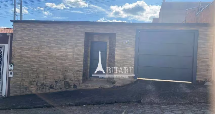 Casa com 2 quartos à venda na Rua Maria Raimualda Cabral, Santo Expedito III, Pouso Alegre
