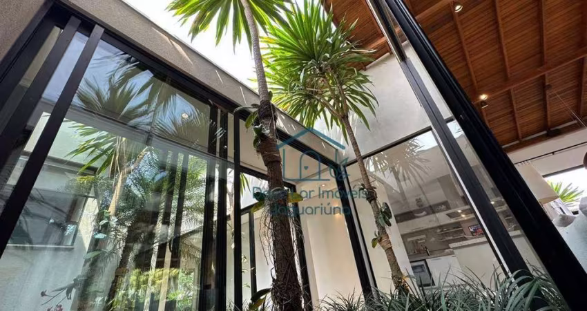 Casa com 3 dormitórios à venda, 350 m² por R$ 2.800.000,00 - Condomínio Plazza Ville - Jaguariúna/SP