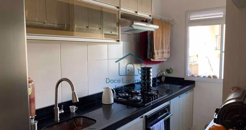 Apartamento com 2 dormitórios à venda, 52 m² por R$ 300.000,00 - Vargeão - Jaguariúna/SP