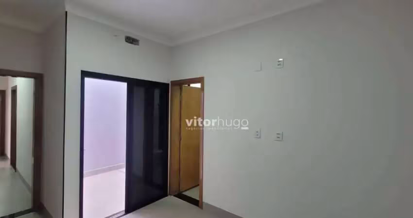 Casa com 3 quartos à venda no Jardim Botânico, Uberlândia 