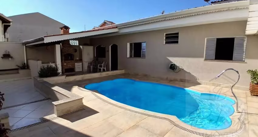 Casa para Venda em Jundiaí, Jardim Florestal, 4 dormitórios, 1 suíte, 5 banheiros, 4 vagas