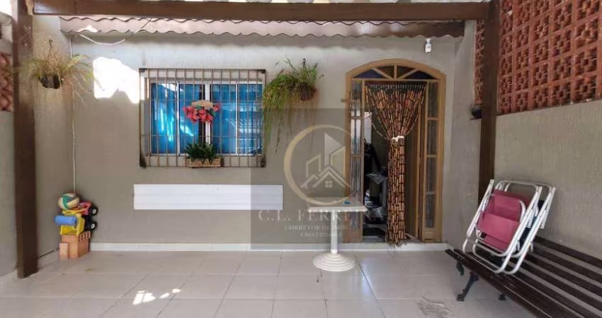 Casa com 2 dormitórios à venda, 104 m² por R$ 360.000 - Mirim - Praia Grande/SP