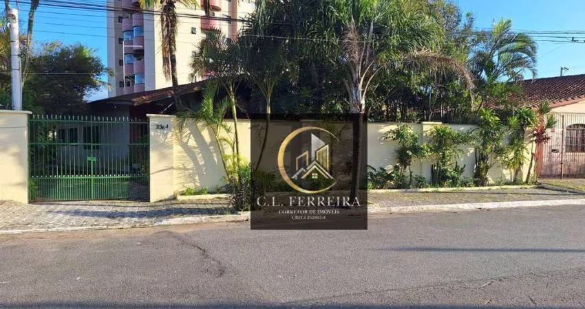 Casa para venda em Vilamar de 136.00m² com 3 Quartos, 1 Suite e 5 Garagens