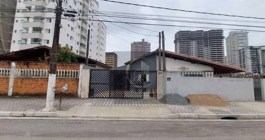 Casa para venda em Canto Do Forte de 75.00m² com 1 Quarto e 2 Garagens