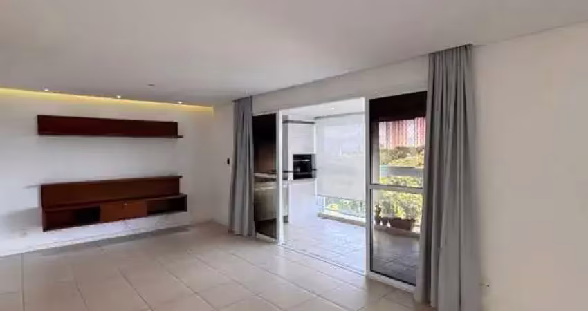 Apartamento com 3 quartos para alugar na Avenida Alphaville, Alphaville I, Salvador